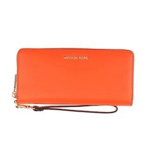 MICHEL KORS JER SET TRAVEL CONTINENTAL LEATHER WALLET/CLUTCH/WRISTLET, ORANGE